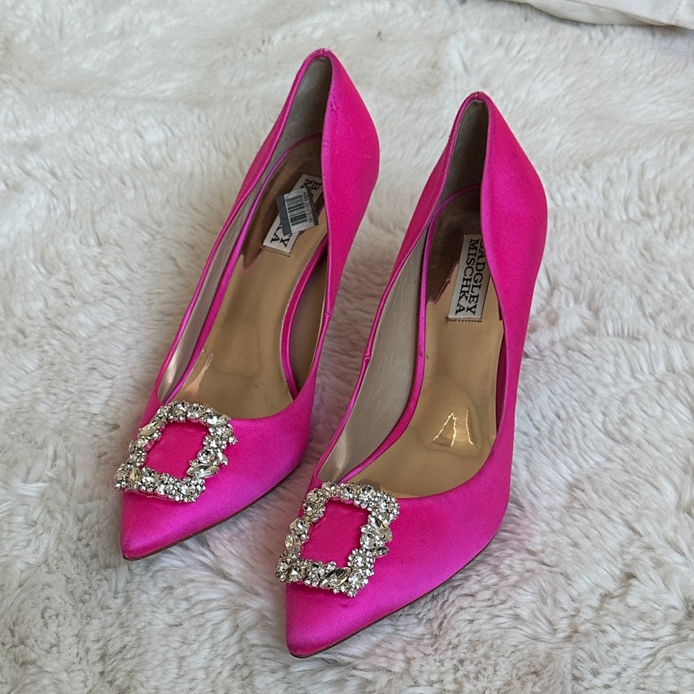 Badgley Mischka Cher evening pumps size 9